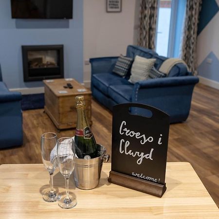 Caer Fedwen Barns Clwyd Cottage Two Bed, Barn Conversion With Private Hot Tub Bodfari المظهر الخارجي الصورة
