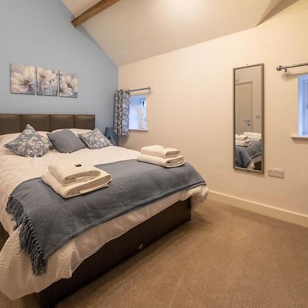 Caer Fedwen Barns Clwyd Cottage Two Bed, Barn Conversion With Private Hot Tub Bodfari المظهر الخارجي الصورة